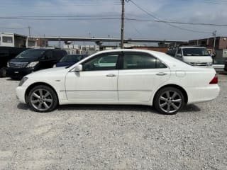 2005 TOYOTA Crown