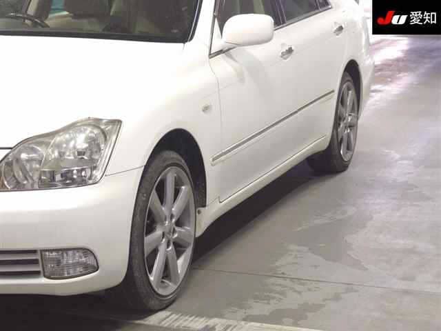 TOYOTA Crown thumbnail 60