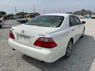 2005 TOYOTA Crown