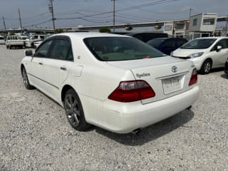 2005 TOYOTA Crown