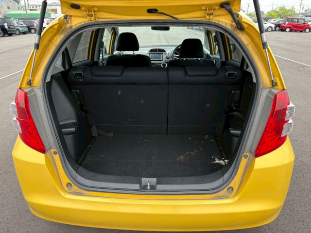 HONDA Fit thumbnail 28