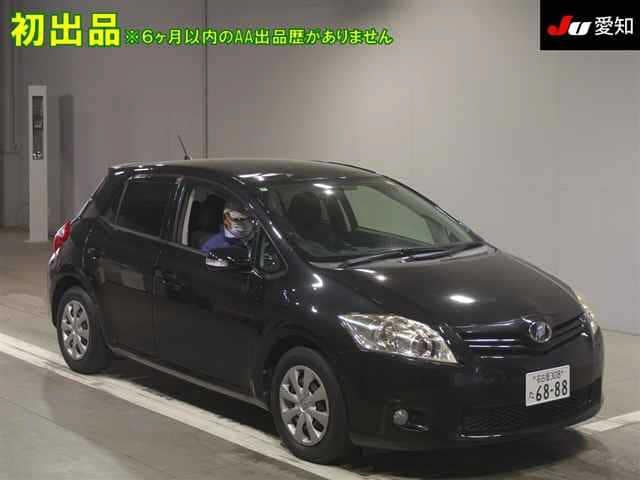 2010 TOYOTA Auris