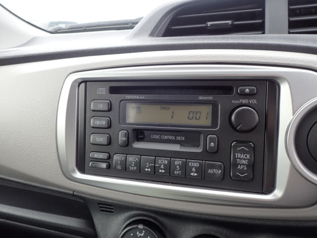 TOYOTA Vitz thumbnail 39