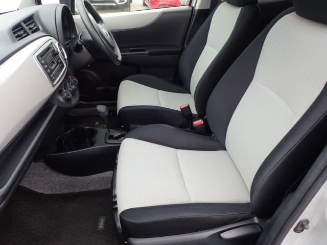 TOYOTA Vitz thumbnail 26
