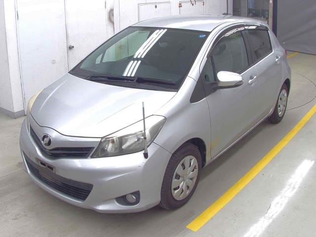 TOYOTA Vitz thumbnail 44