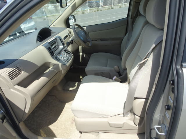TOYOTA Raum thumbnail 26