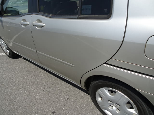 TOYOTA Raum thumbnail 45