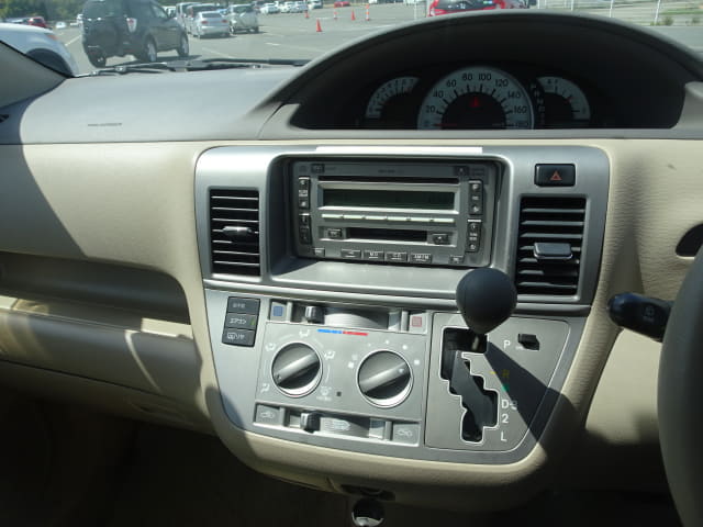 TOYOTA Raum thumbnail 35