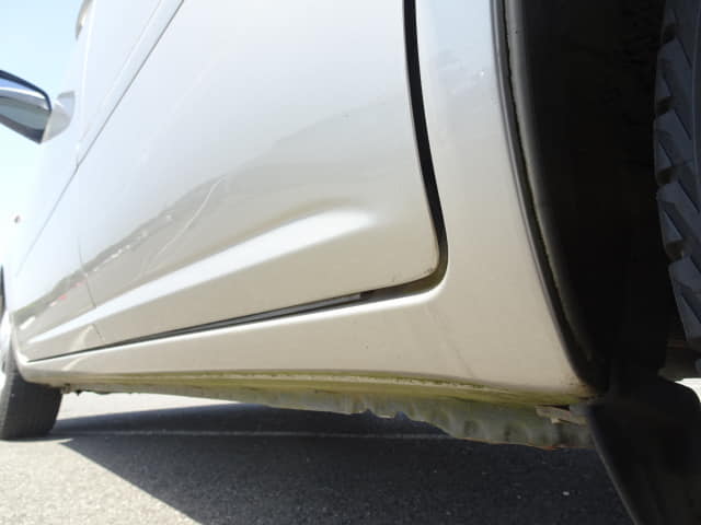 TOYOTA Raum thumbnail 19