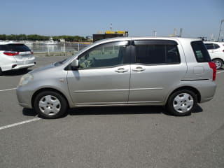 2005 TOYOTA Raum