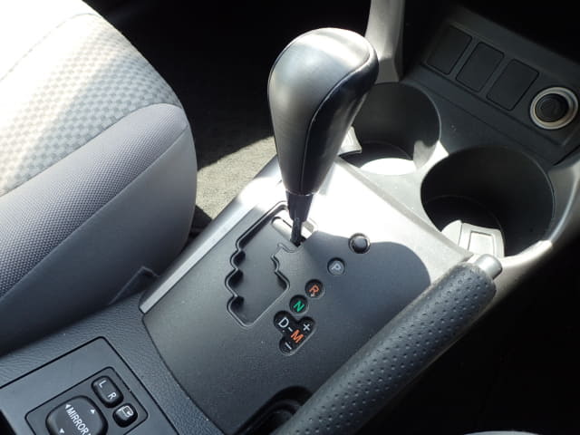 TOYOTA RAV4 thumbnail 37