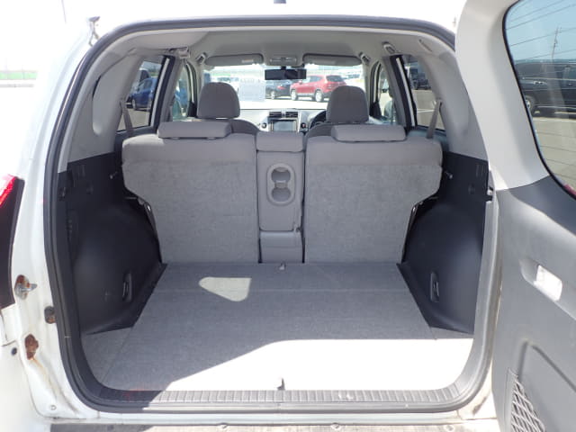 TOYOTA RAV4 thumbnail 28