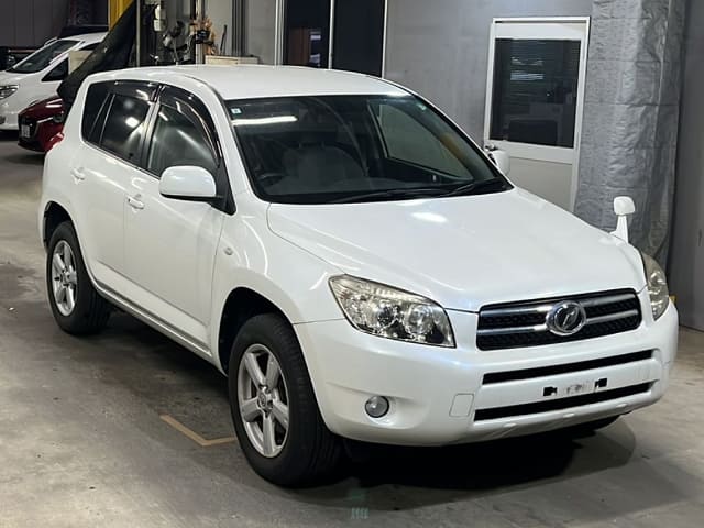 TOYOTA RAV4 thumbnail 48