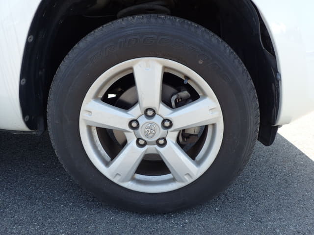 TOYOTA RAV4 thumbnail 12