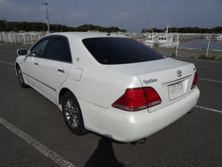 2005 TOYOTA Crown