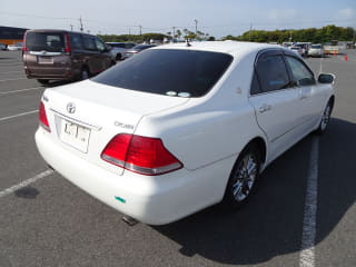 2005 TOYOTA Crown