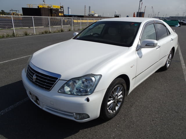 2005 TOYOTA Crown