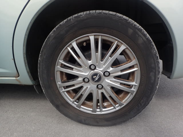 TOYOTA Raum thumbnail 10
