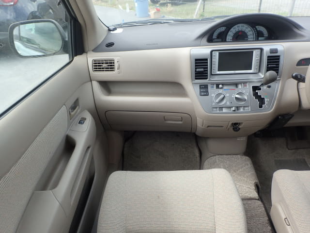 TOYOTA Raum thumbnail 31