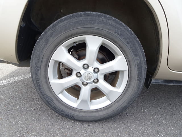 TOYOTA Vanguard thumbnail 11