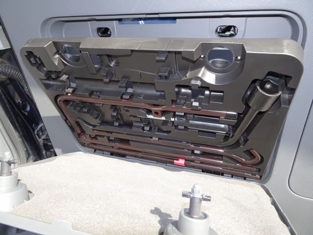 TOYOTA Land Cruiser Prado thumbnail 32
