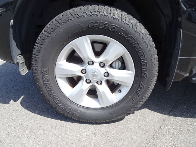TOYOTA Land Cruiser Prado thumbnail 9