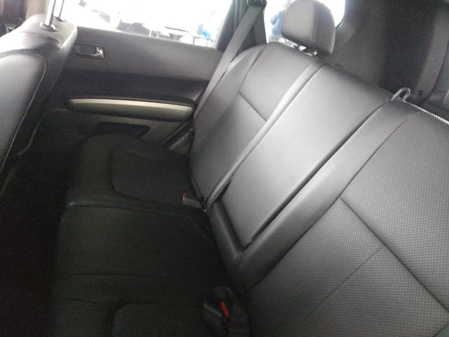 NISSAN X-Trail thumbnail 5