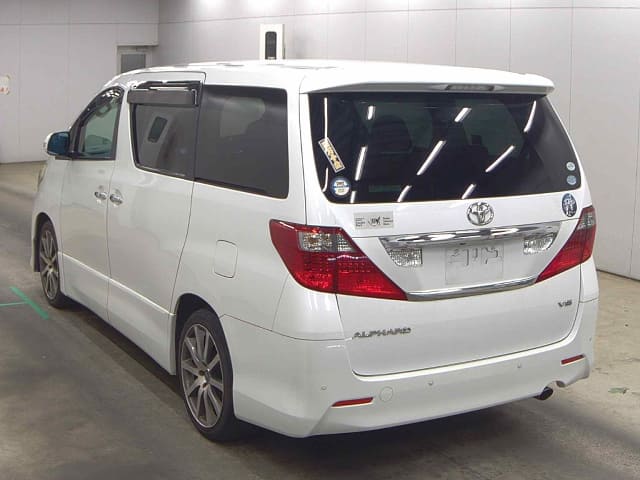2010 TOYOTA Alphard