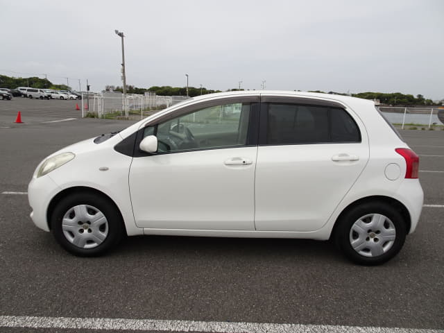 2007 TOYOTA Vitz