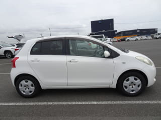 2007 TOYOTA Vitz
