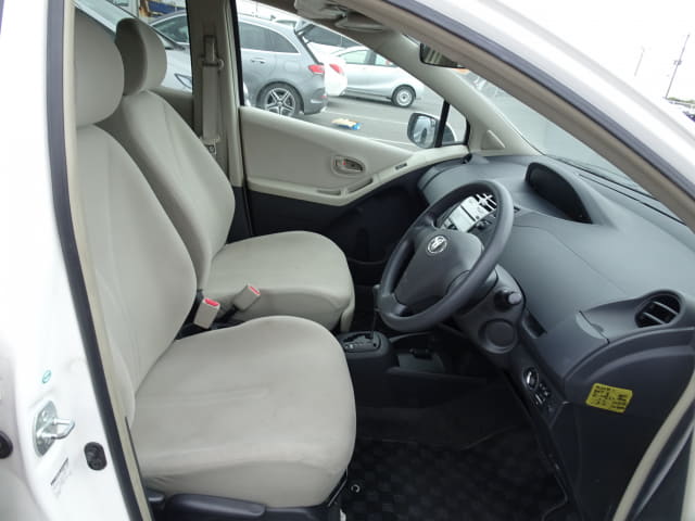 TOYOTA Vitz thumbnail 25