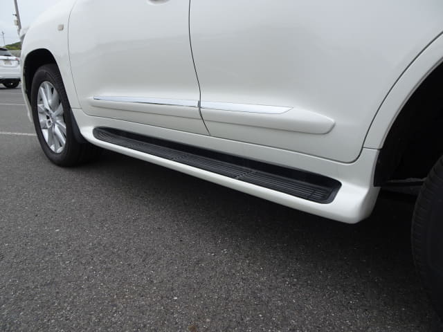 TOYOTA Land Cruiser thumbnail 19