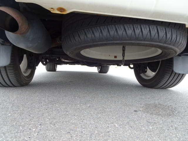 TOYOTA Land Cruiser thumbnail 31