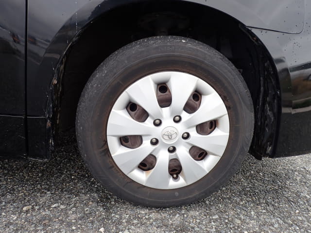 TOYOTA Noah thumbnail 12
