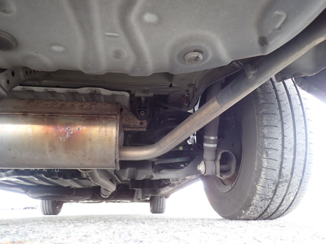 TOYOTA Noah thumbnail 16