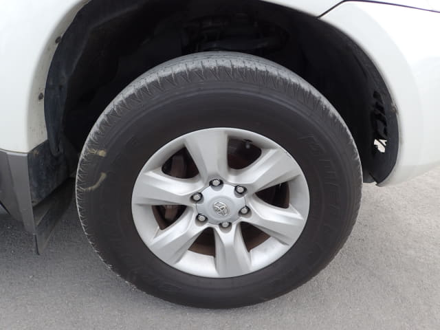 TOYOTA Land Cruiser Prado thumbnail 12
