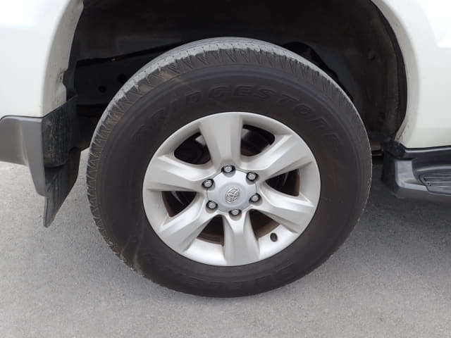 TOYOTA Land Cruiser Prado thumbnail 11