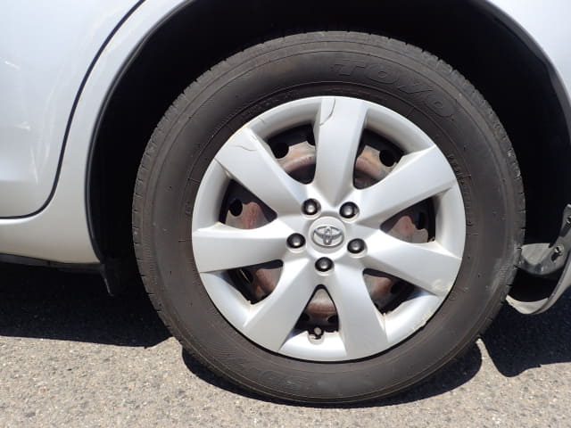 TOYOTA Wish thumbnail 10