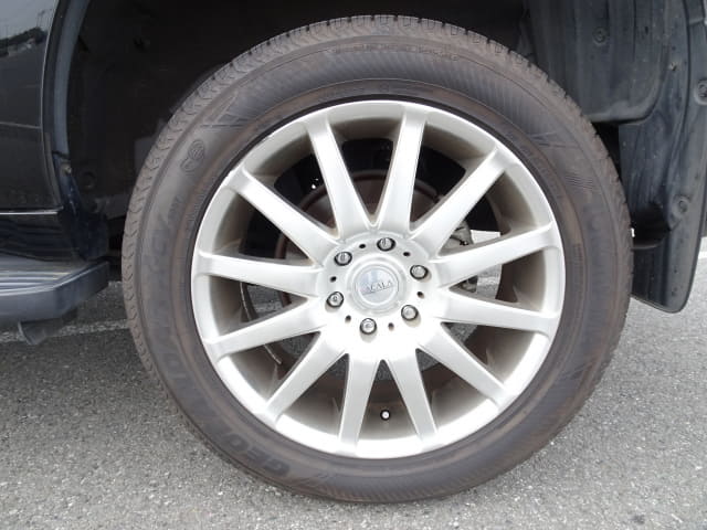 TOYOTA Land Cruiser Prado thumbnail 10