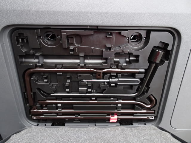 TOYOTA Land Cruiser Prado thumbnail 33