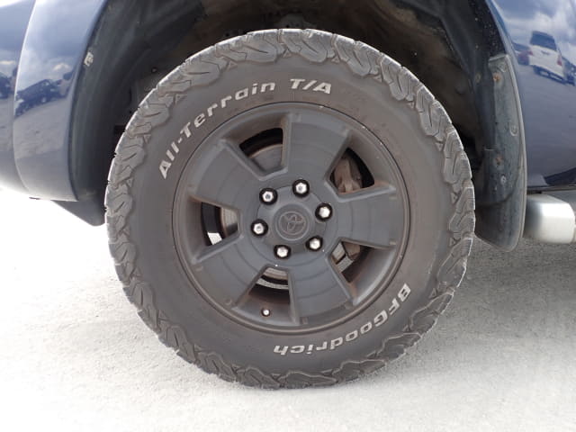 TOYOTA Hilux Surf thumbnail 9