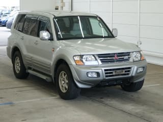 2000 MITSUBISHI Pajero