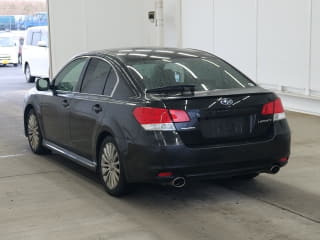 2011 SUBARU Legacy B4