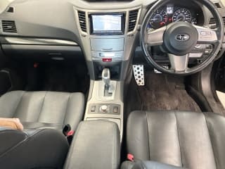 2011 SUBARU Legacy B4
