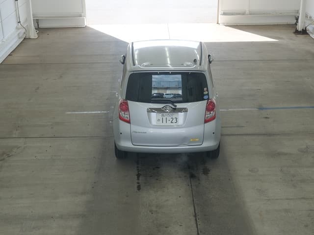 TOYOTA Ractis thumbnail 54