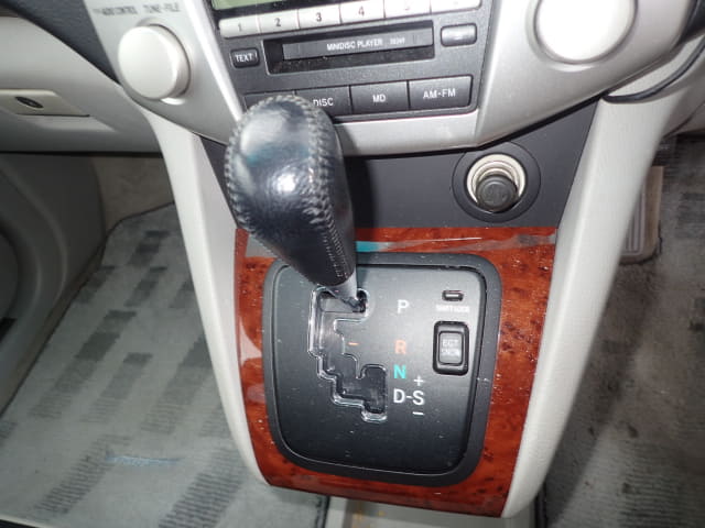 TOYOTA Harrier thumbnail 35