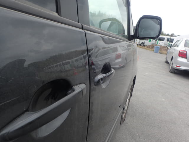 TOYOTA Noah thumbnail 43