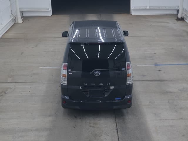 TOYOTA Noah thumbnail 50