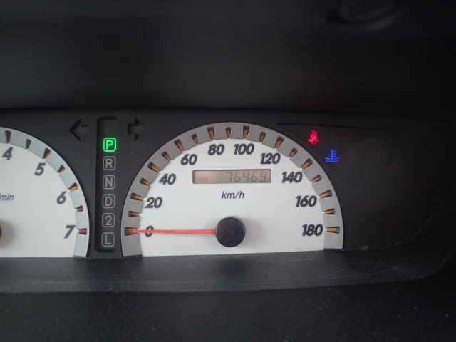TOYOTA Noah thumbnail 35
