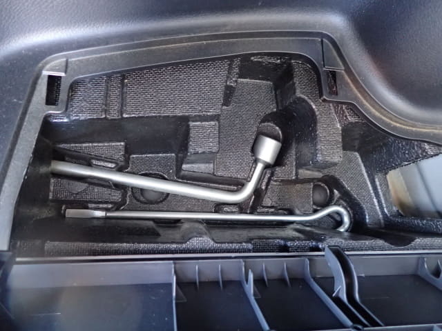 NISSAN X-Trail thumbnail 31